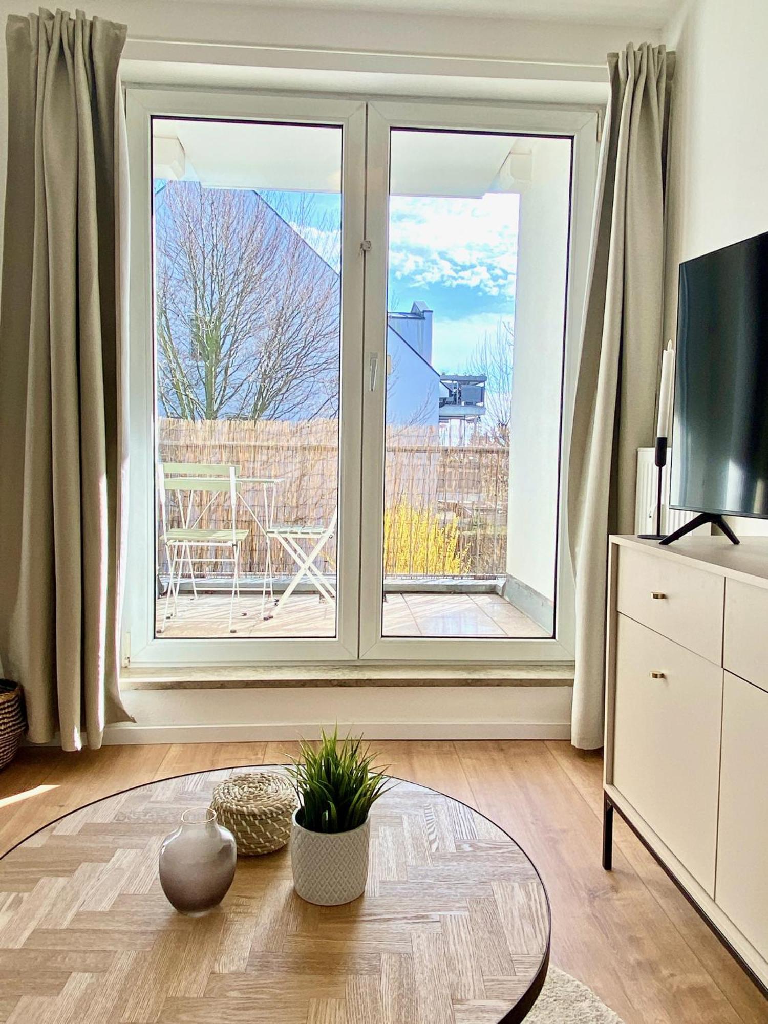 Gemuetliches 1R Apartment Mit Balkon, Parking, Tv Streaming Magdeburg Exterior foto
